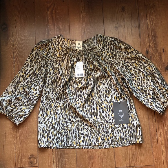 Ulla Johnson Tops - ⭐️Firm⭐️ Vasia by Ulla Johnson Urban Outfitters